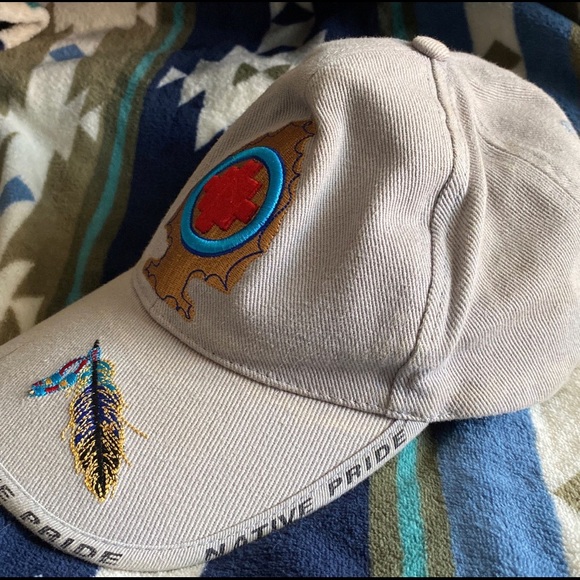 Hat - Picture 2 of 4